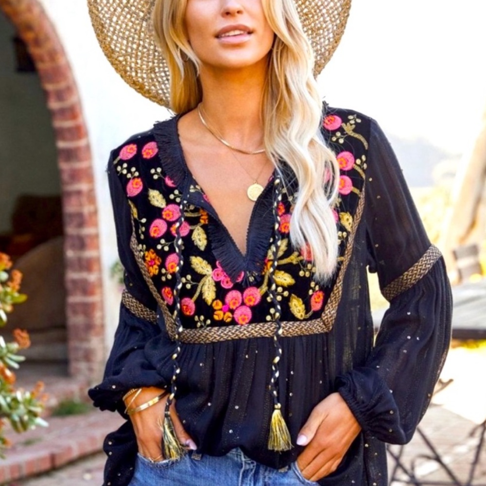 NWT Lovestitch Black Sequin & Floral Embroidered Peasant Blouse | S